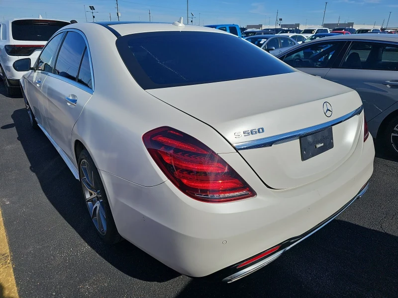 Mercedes-Benz S 560, снимка 15 - Автомобили и джипове - 48806714