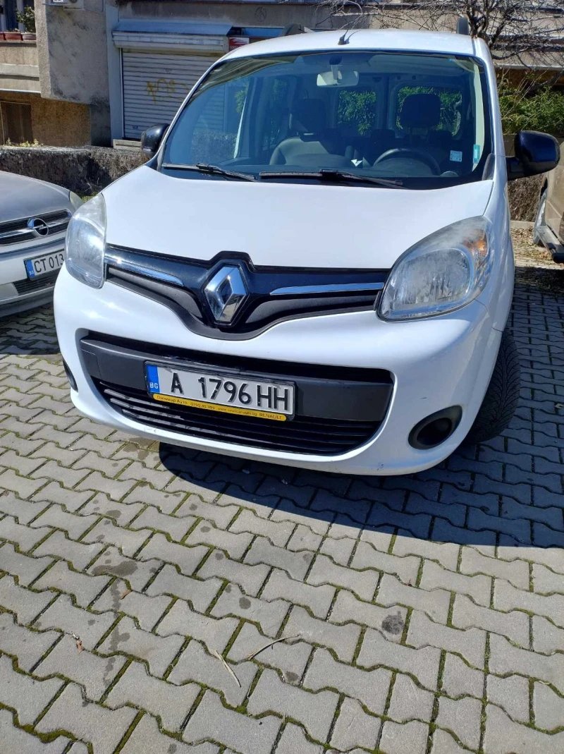 Renault Kangoo, снимка 1 - Автомобили и джипове - 49370133