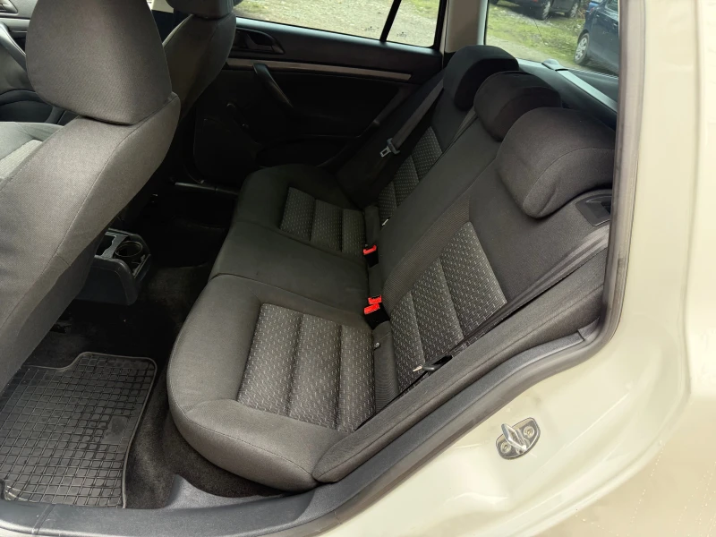 Skoda Octavia AVTOMAT 1.4TSI 122kc, снимка 10 - Автомобили и джипове - 52309943