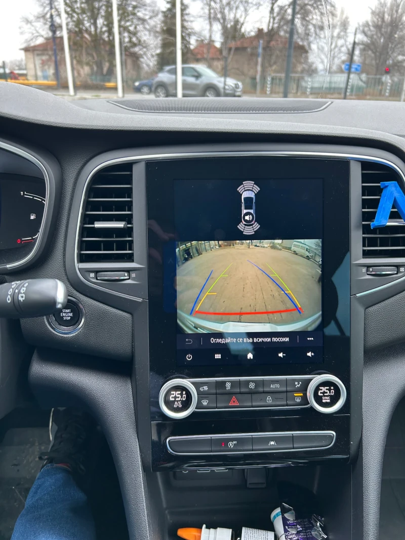 Renault Megane, снимка 8 - Автомобили и джипове - 53338418