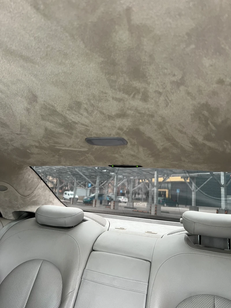 Mercedes-Benz CLK 320, снимка 9 - Автомобили и джипове - 53475381