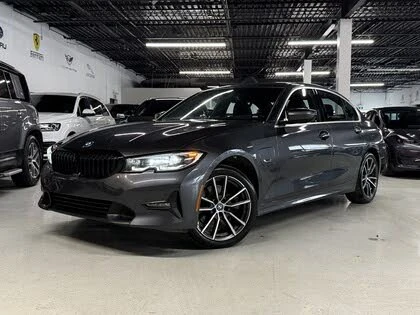 BMW 330 e xDrive Hybrid Plug-in AWD