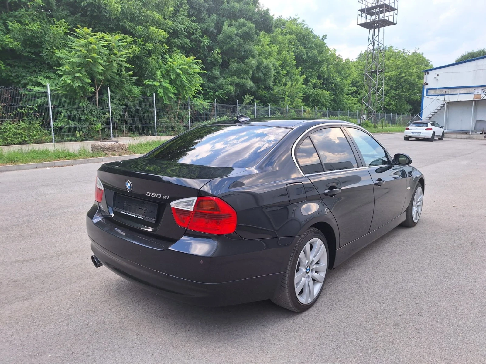 BMW 330 330 N52 258к.с. Navi, АВТОМАТ,  Швейцария, ОТЛИЧНА - изображение 5