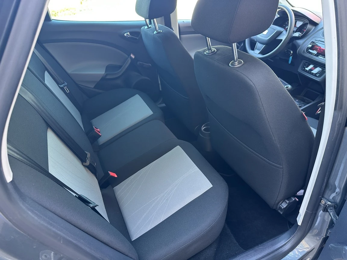 Seat Ibiza 1.4i 85ks Facelift - изображение 10