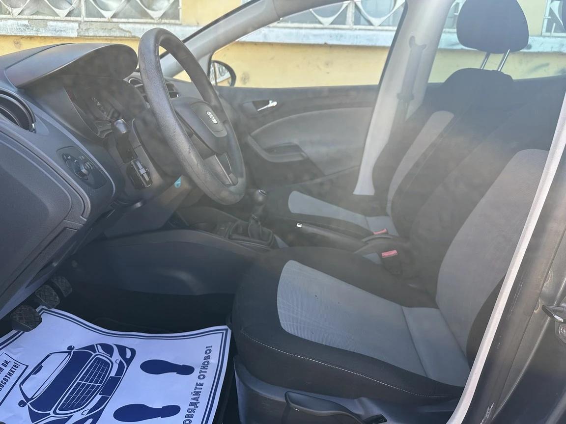 Seat Ibiza 1.4i 85ks Facelift - изображение 7