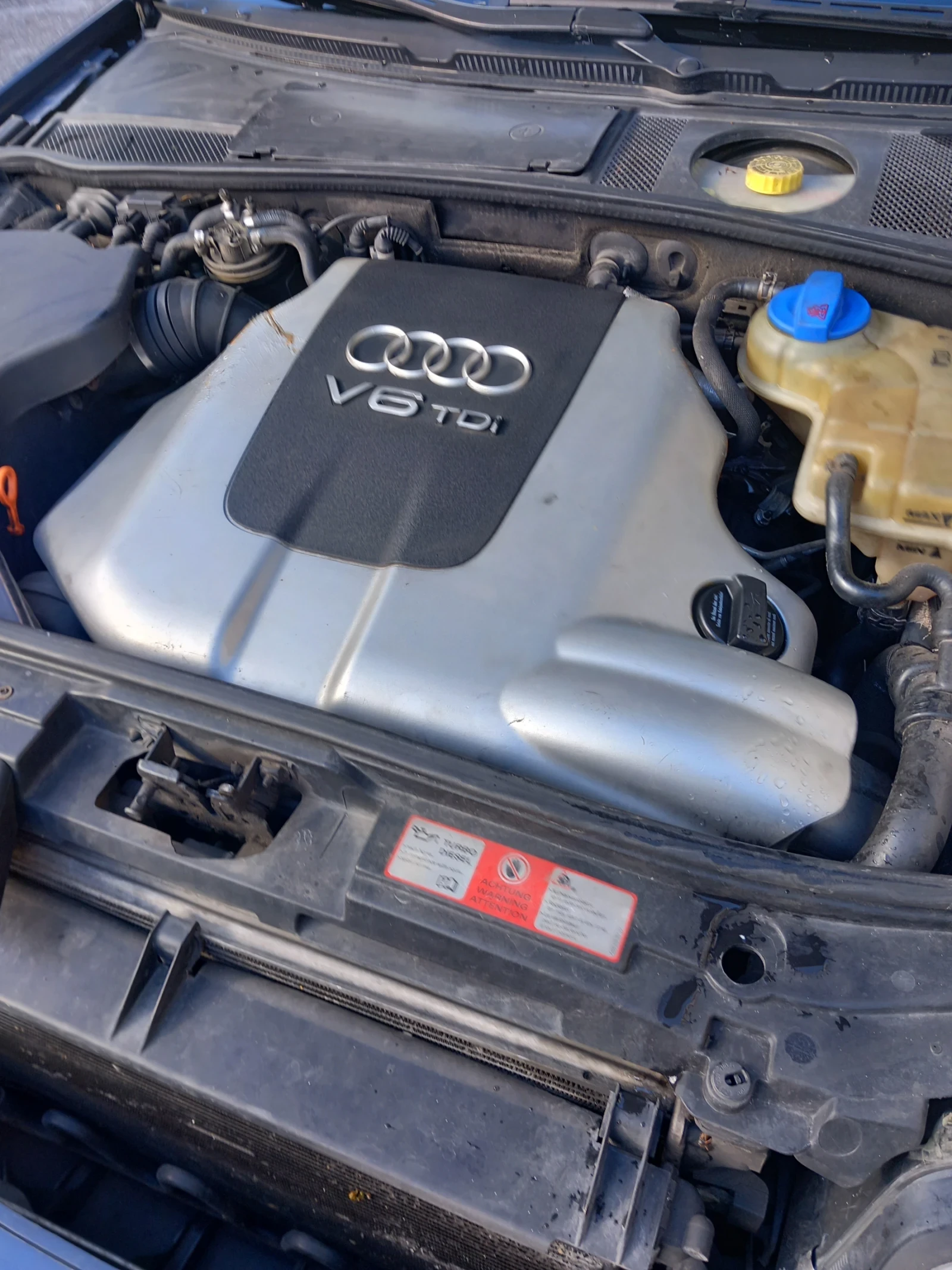 Audi A6 2.5 - изображение 8