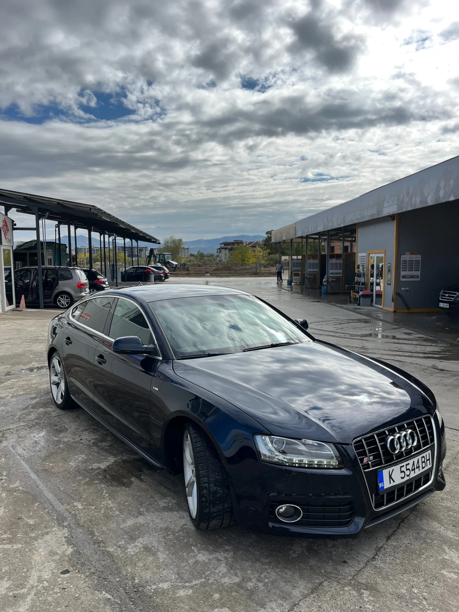 Audi A5 2.0TDI 170 - изображение 2