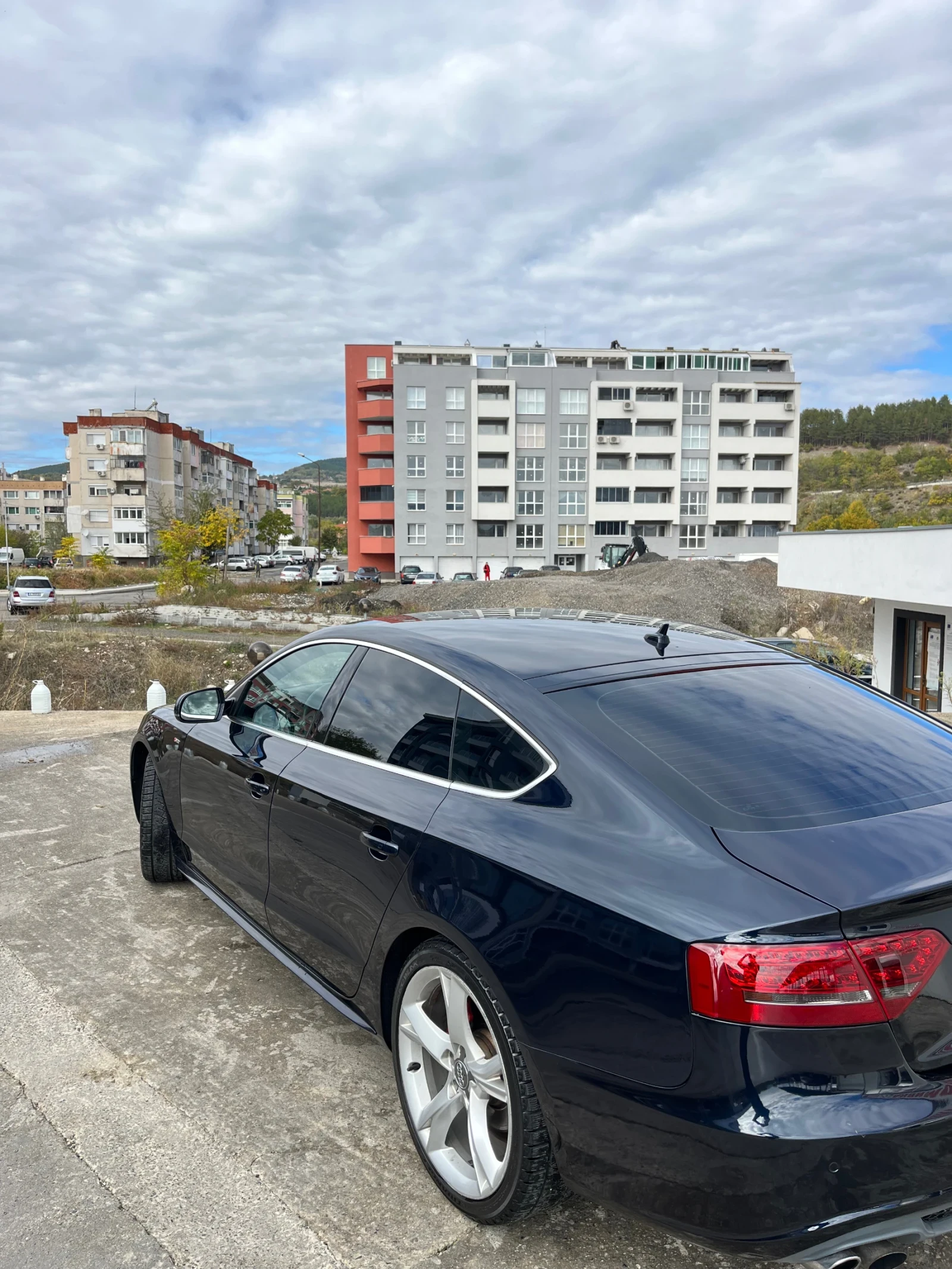 Audi A5 2.0TDI 170 - изображение 4