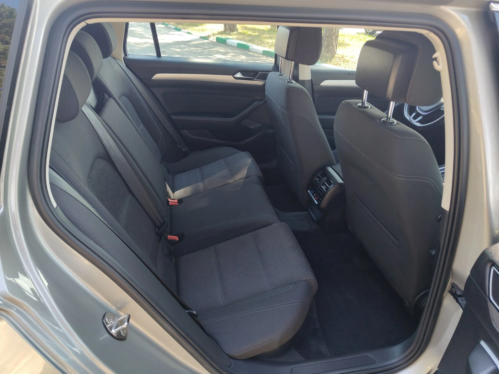 VW Passat 2.0 TDI | Mobile.bg   5