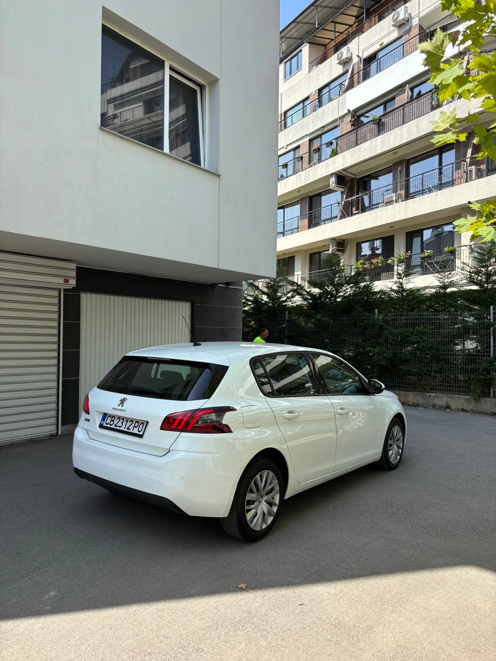 Peugeot 308 1.5HDi 131 К.С - изображение 5