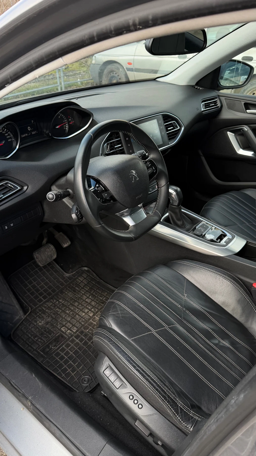 Peugeot 308 Allure - изображение 7