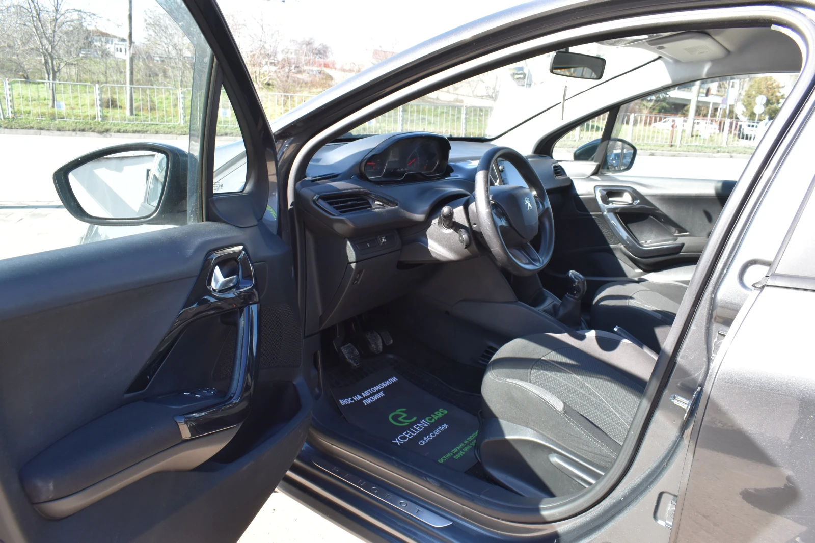 Peugeot 208 1.6i* �����-��������� | Mobile.bg � ����������� 7