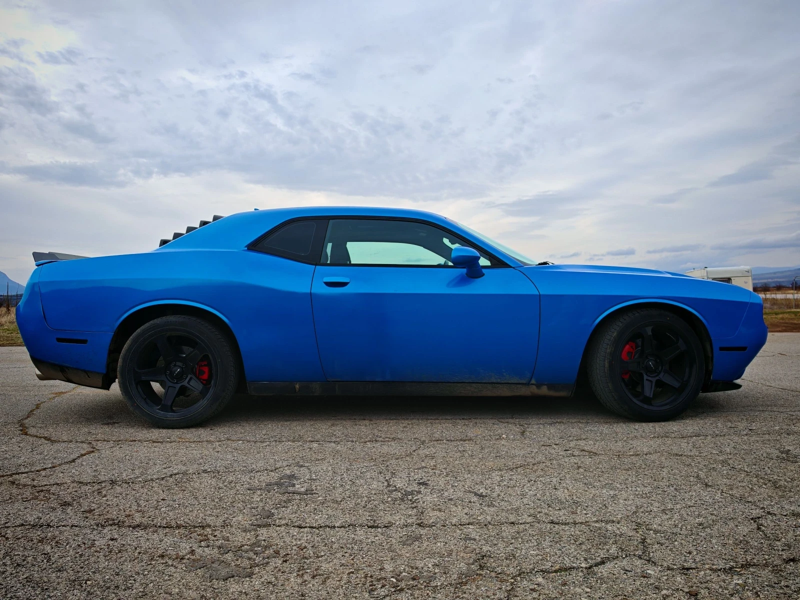 Dodge Challenger R/T, снимка 4 - Автомобили и джипове - 54113889