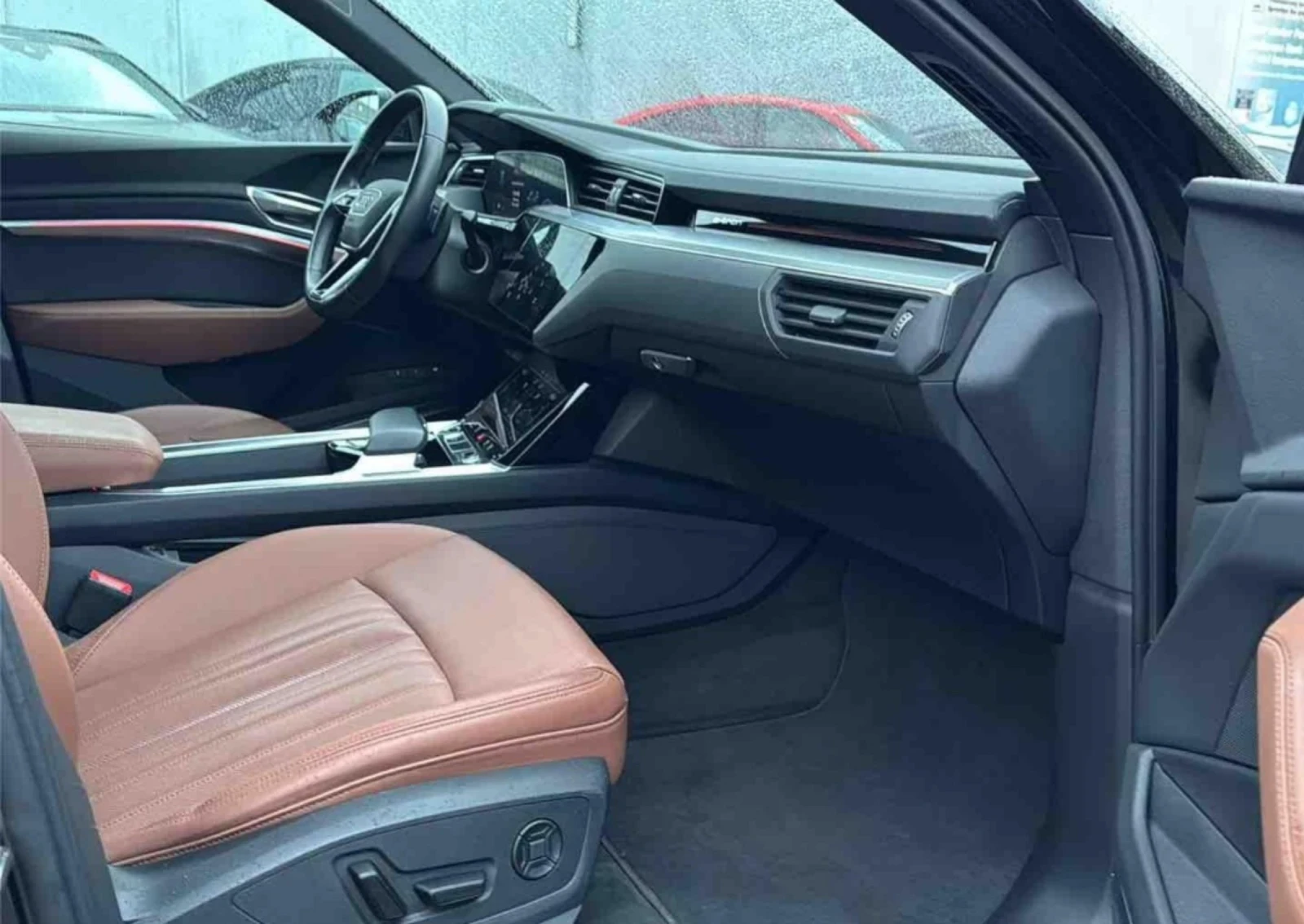 Audi E-Tron SPORTBACK55/S line/Hud /Pano/360* /B&O, снимка 11 - Автомобили и джипове - 54150408