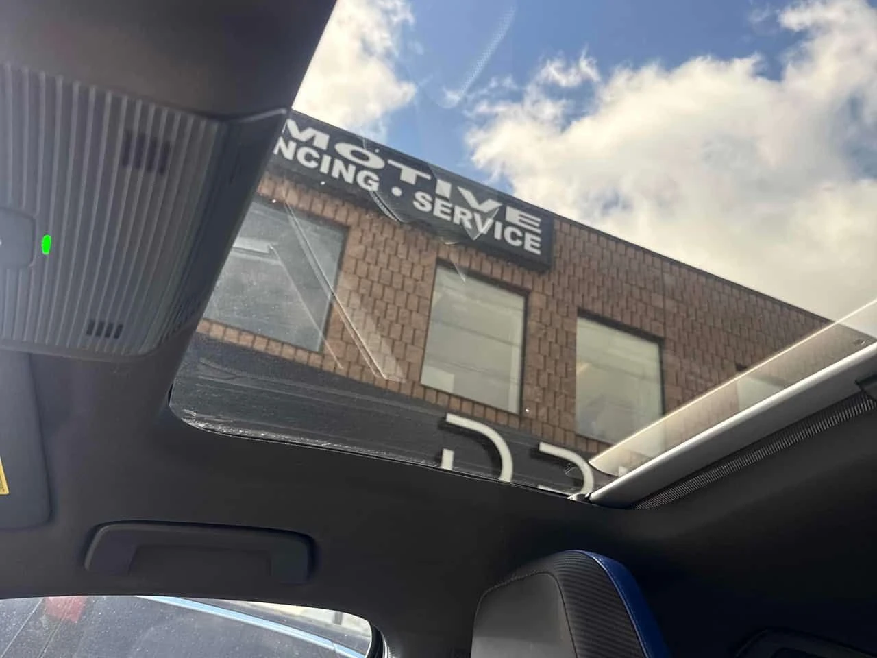 VW Golf * R* DSG * HARMAN* KARDON*  | Mobile.bg � ����������� 10