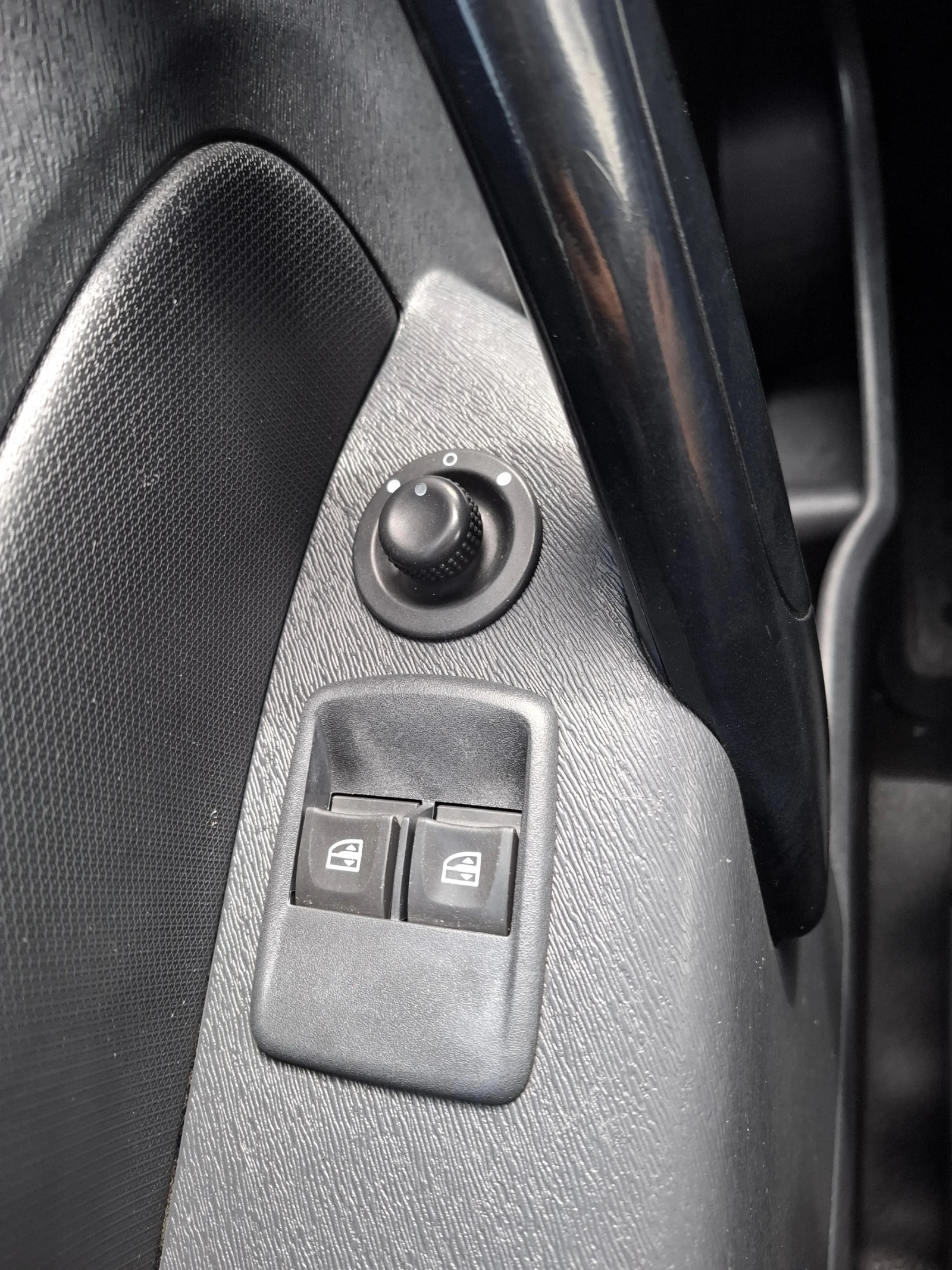 Renault Kangoo 1.5 dCI 90 к.с., снимка 14 - Автомобили и джипове - 54190617