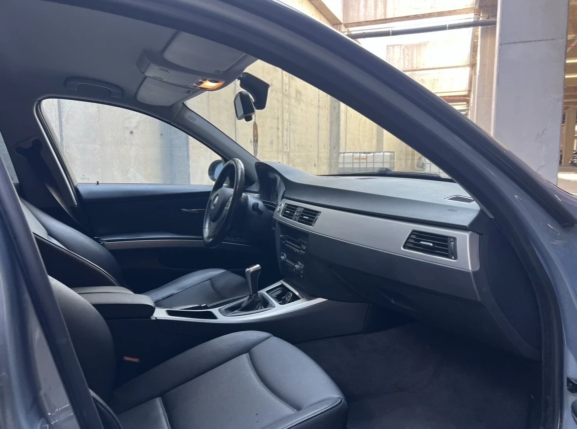 BMW 320 320d * Обслужен * Всичко платено * Led, снимка 9 - Автомобили и джипове - 54563924