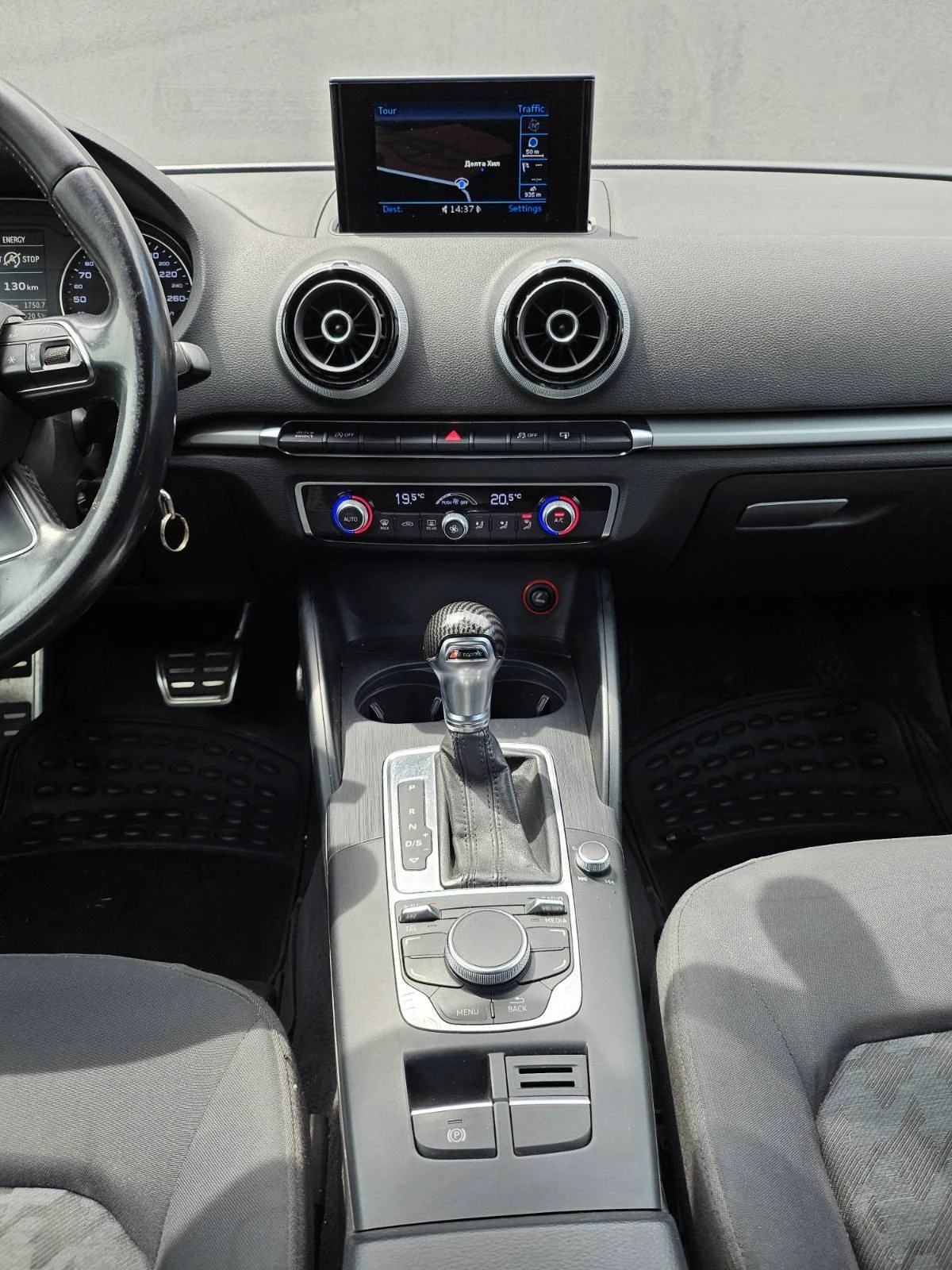 Audi A3 1.6 TDI SPORTBACK, снимка 14 - Автомобили и джипове - 54953589