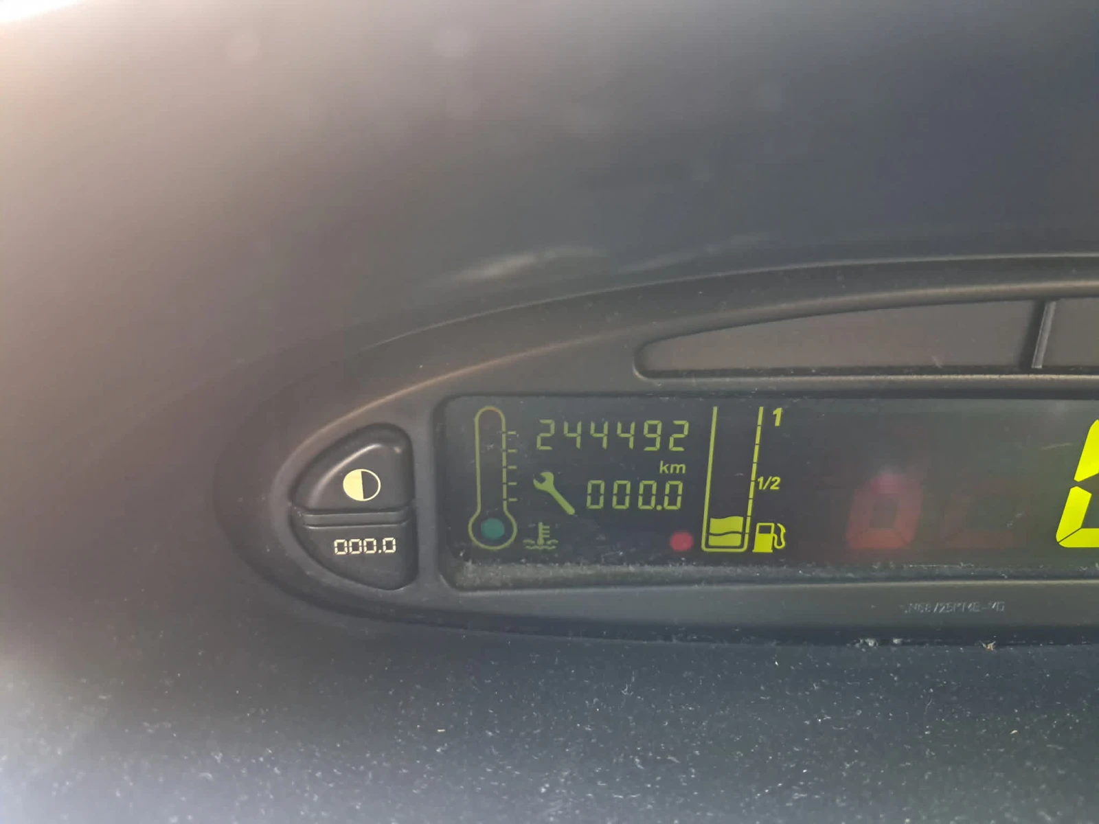 Citroen Xsara picasso, снимка 6 - Автомобили и джипове - 54956741