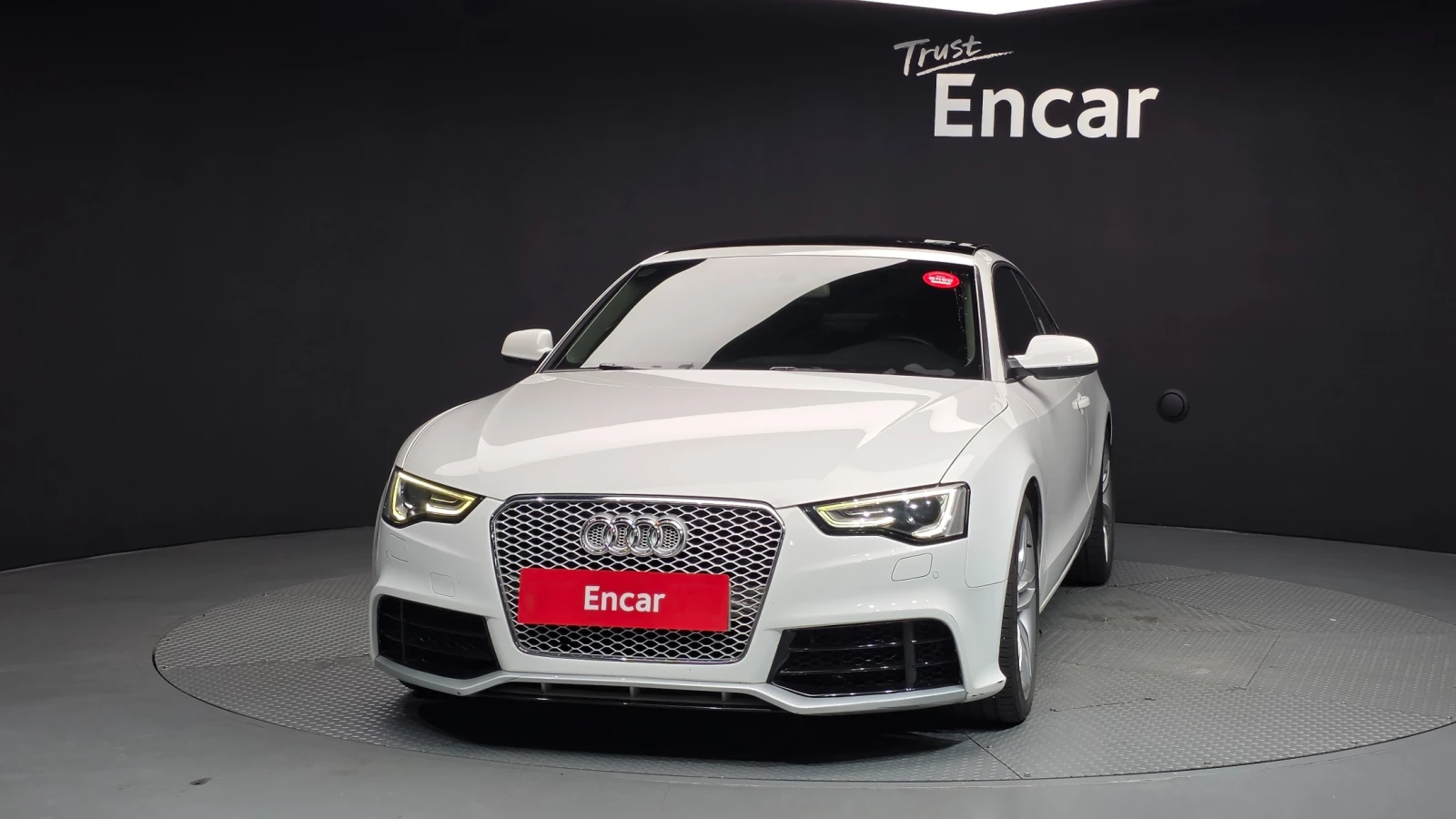 Audi A5 2.0TFSI QUATTRO * ПОДГРЕВ * ЛЮК * КАМЕРА * ПАРКТРО, снимка 2 - Автомобили и джипове - 55278401