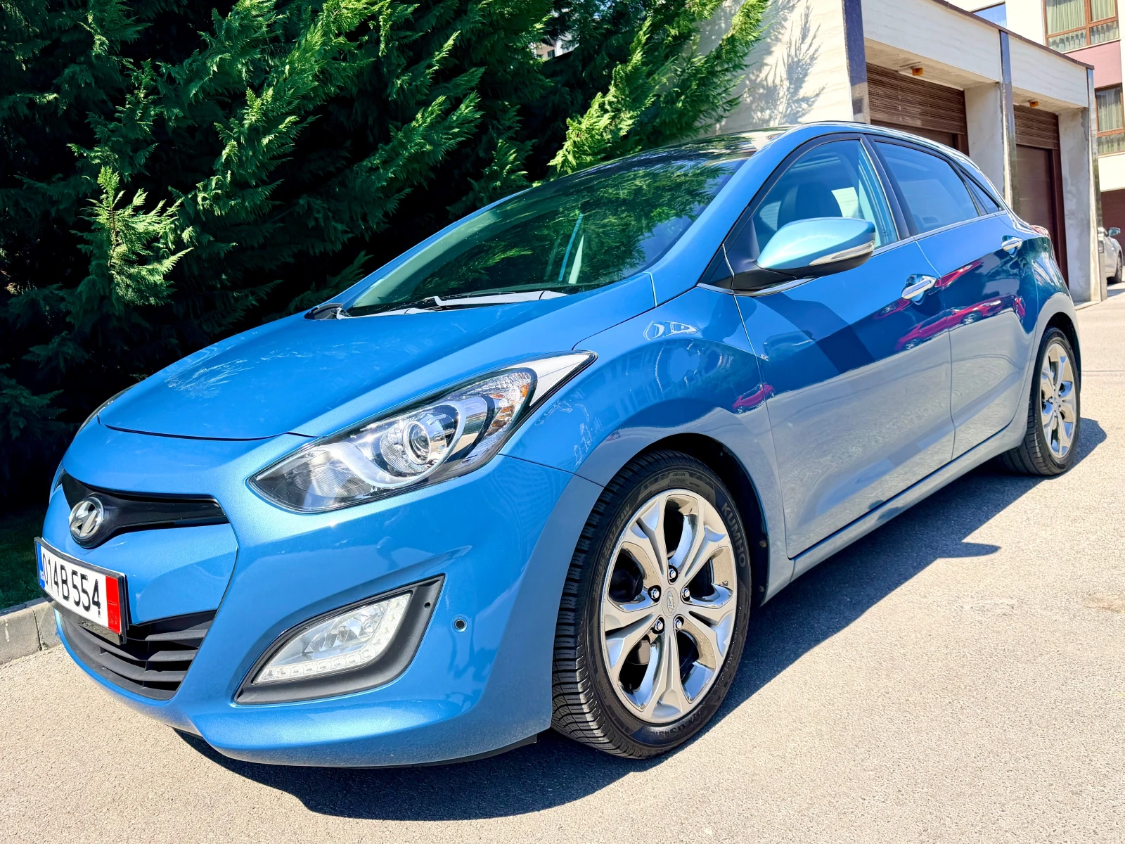 Hyundai I30 1.6CRDI PREMIUM NAVI PANORAMA KEYLESS-GO PODGREV