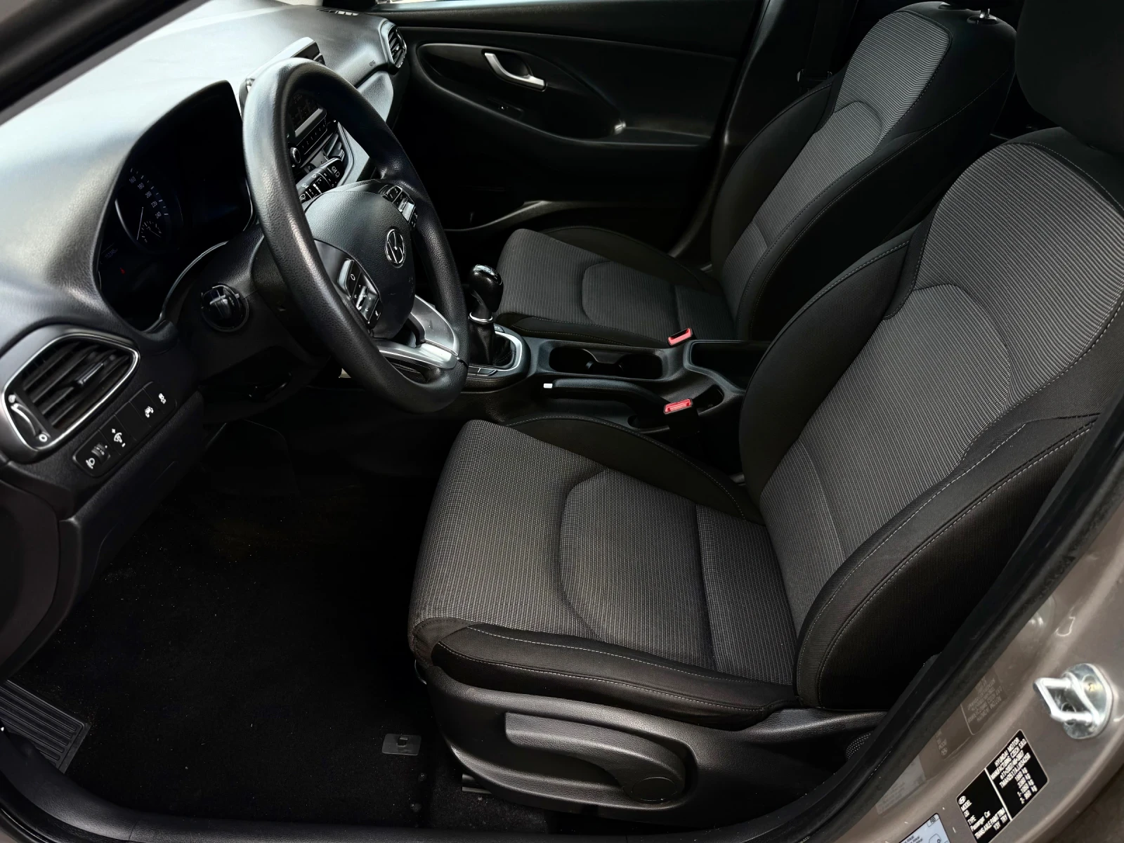 Hyundai I30 1.6CRDI-������-EURO6- | Mobile.bg � ����������� 10