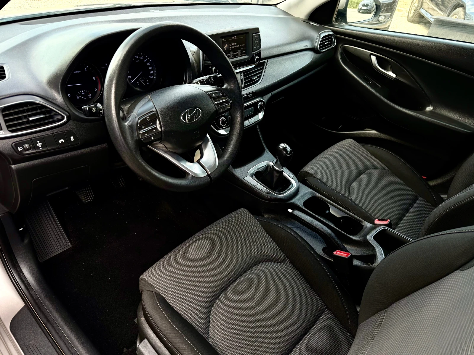 Hyundai I30 1.6CRDI-������-EURO6- | Mobile.bg � ����������� 11