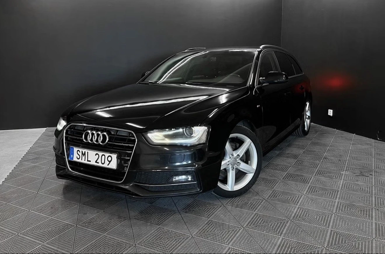 Audi A4 2.0 TDI / S LINE PLUS