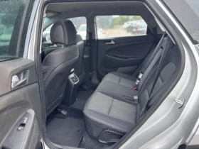 Hyundai Tucson 2.0L SEL FWD, снимка 15