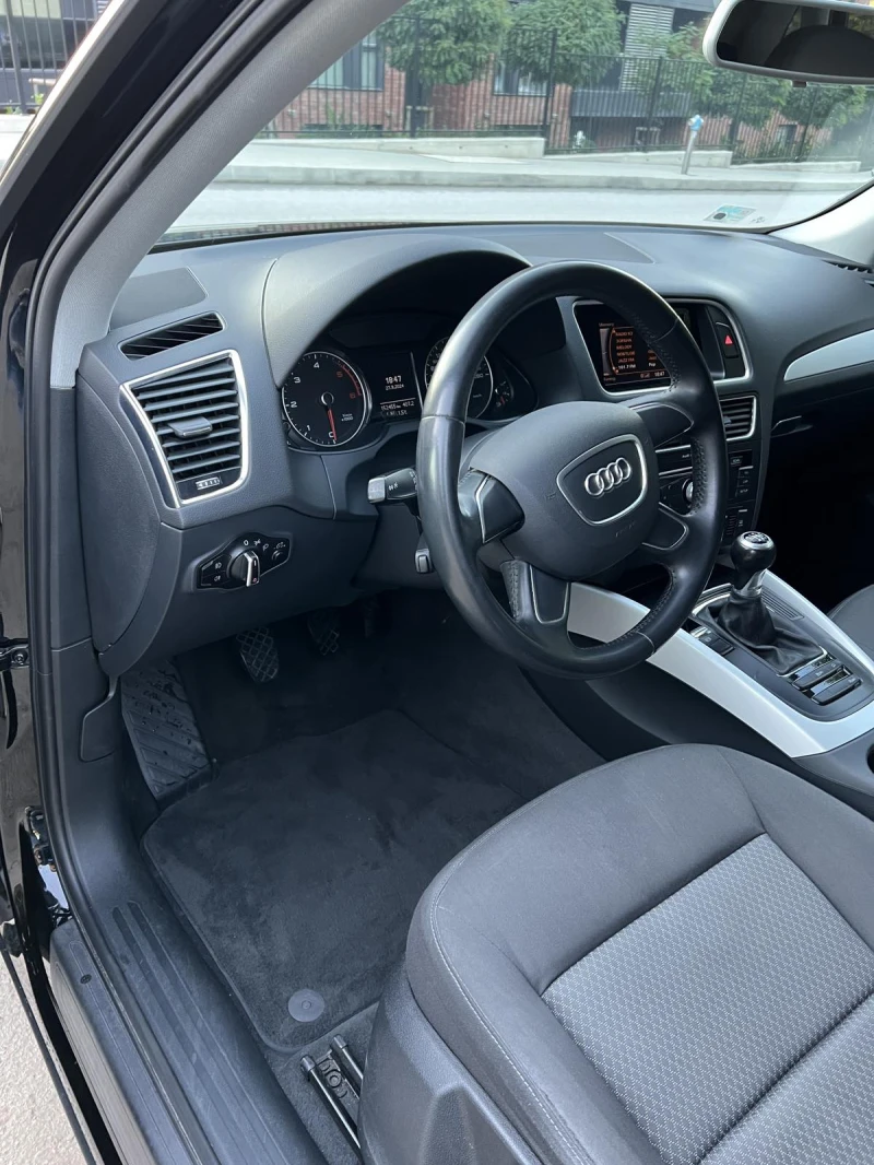 Audi Q5 2.0 TDI Quattro от Порше Изток, снимка 12 - Автомобили и джипове - 47484408