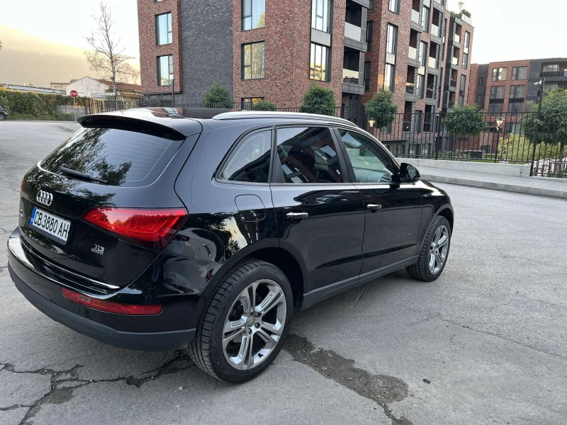 Audi Q5 2.0 TDI Quattro от Порше Изток, снимка 7 - Автомобили и джипове - 47484408