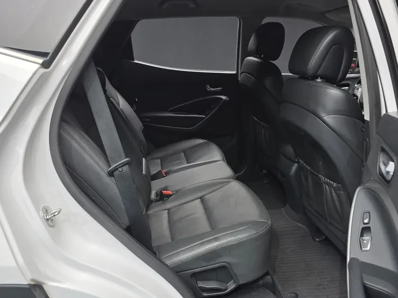 Hyundai Santa fe 2.0 2WD PREMIUM, снимка 12 - Автомобили и джипове - 55796635