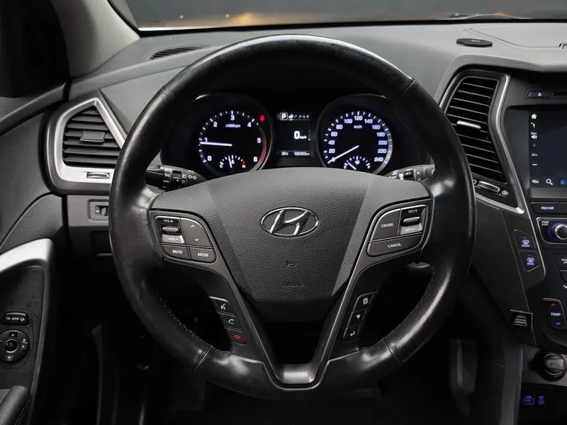 Hyundai Santa fe 2.0 2WD PREMIUM, снимка 14 - Автомобили и джипове - 55796635