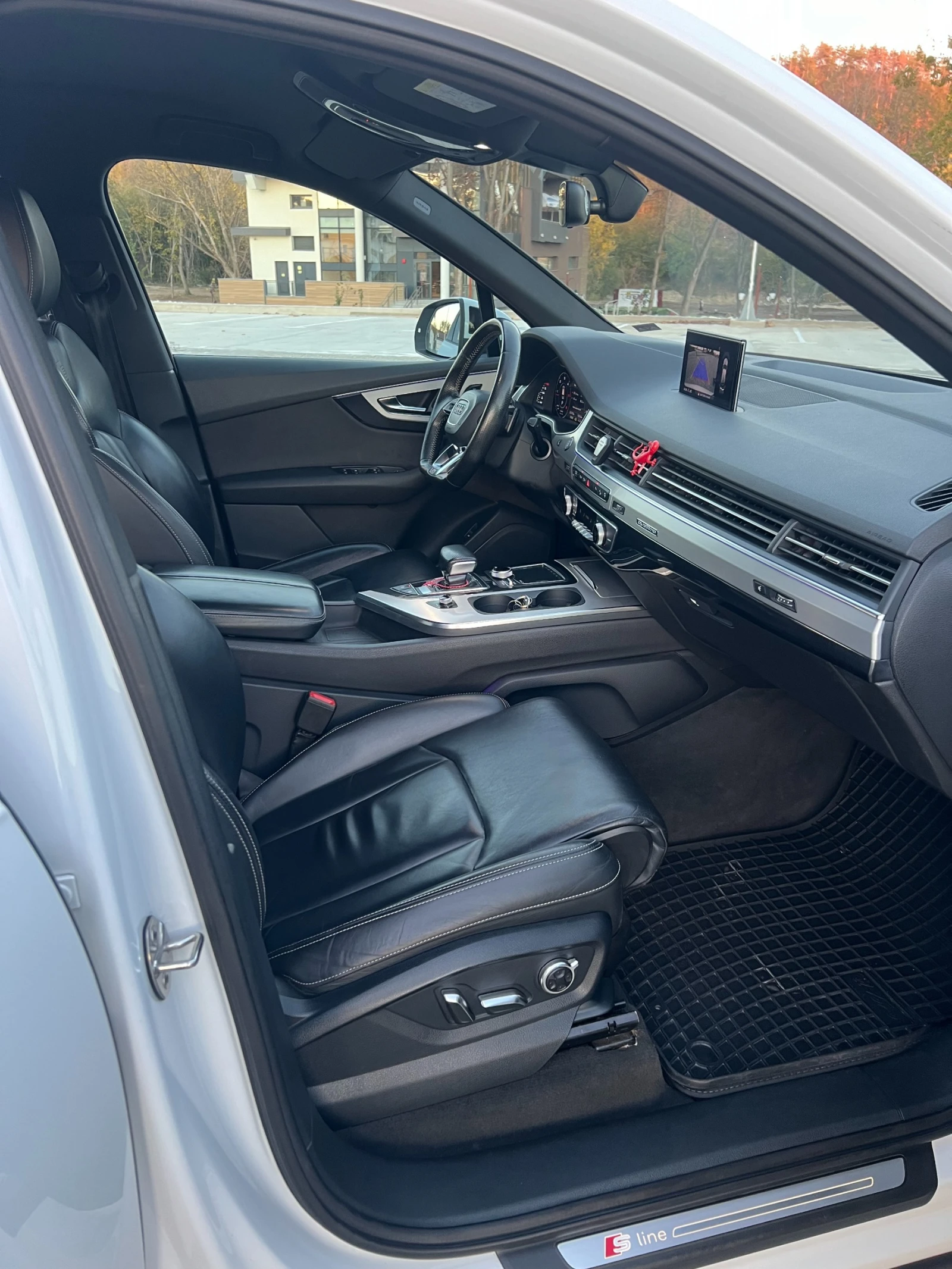 Audi Q7 3.0 TDI S-Line  | Mobile.bg   11