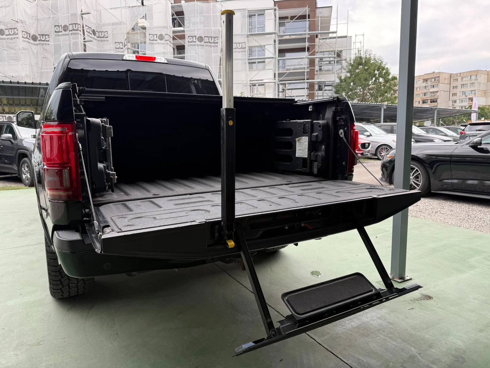 Ford F150 PLATINUM - изображение 9