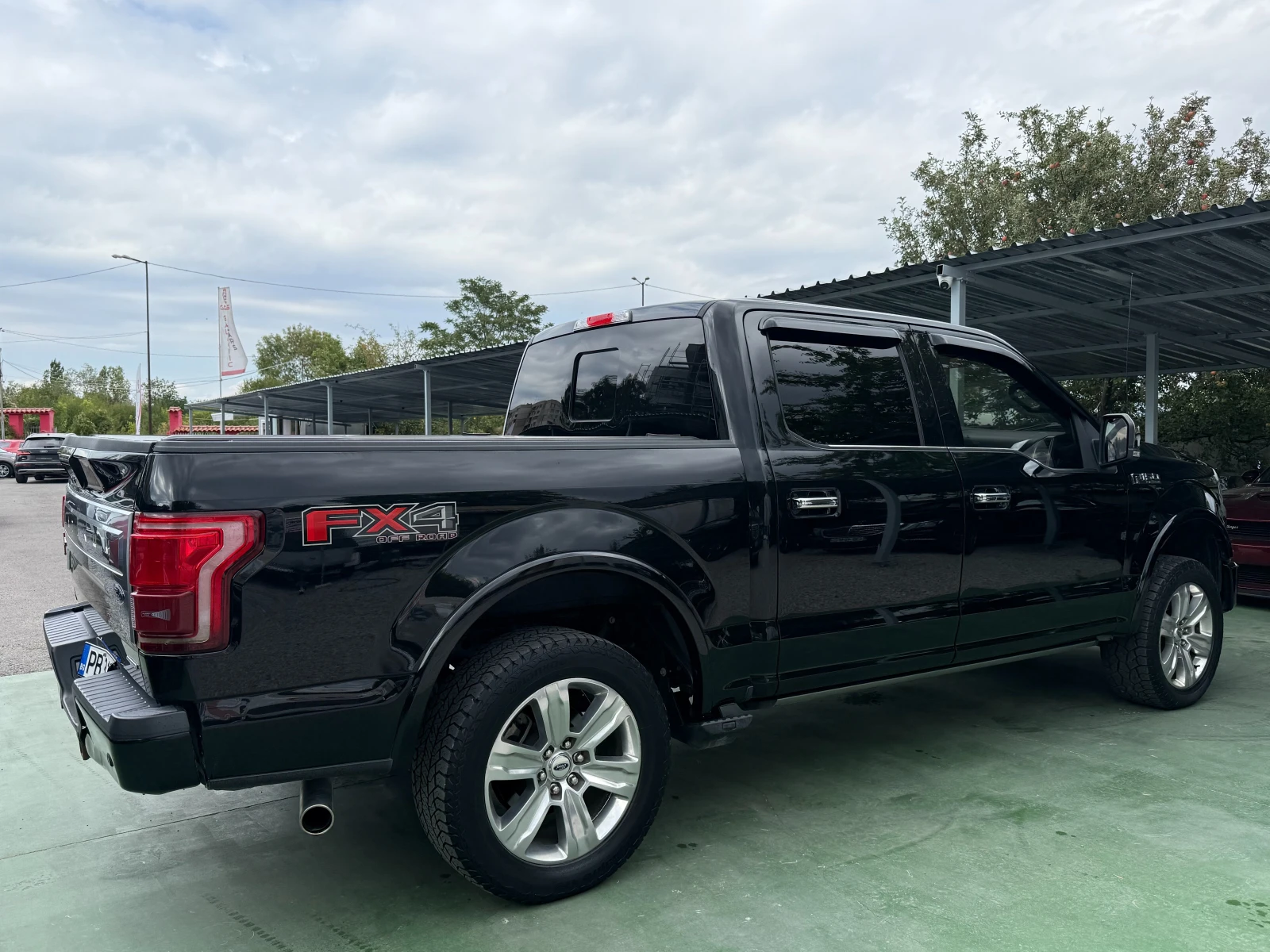 Ford F150 PLATINUM - изображение 4