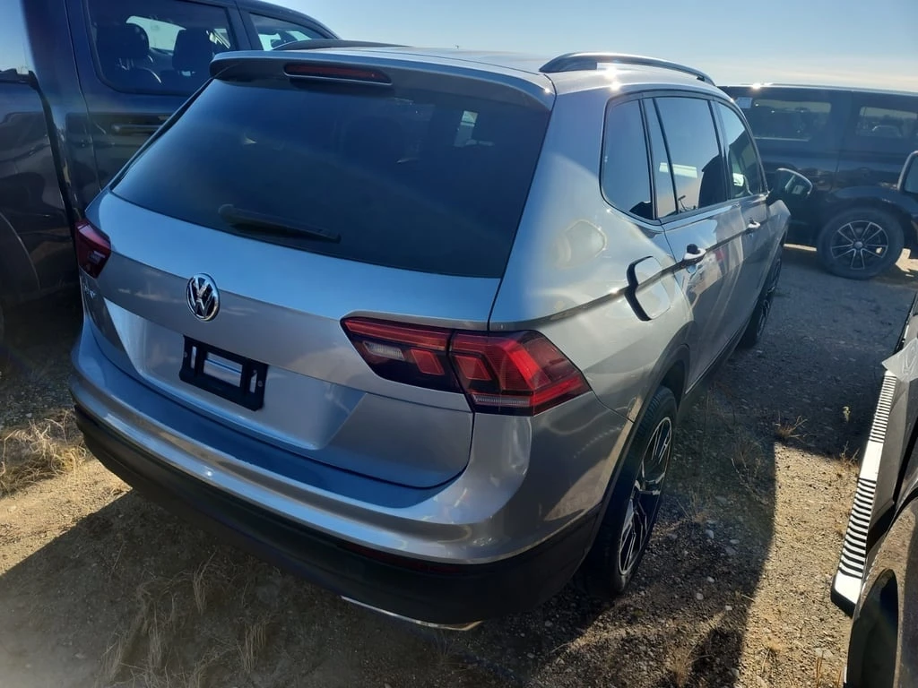 VW Tiguan * TRENDLINE * CARFAX * БЕЗ ПЪРВОНАЧАЛНА ВНОСКА - изображение 3