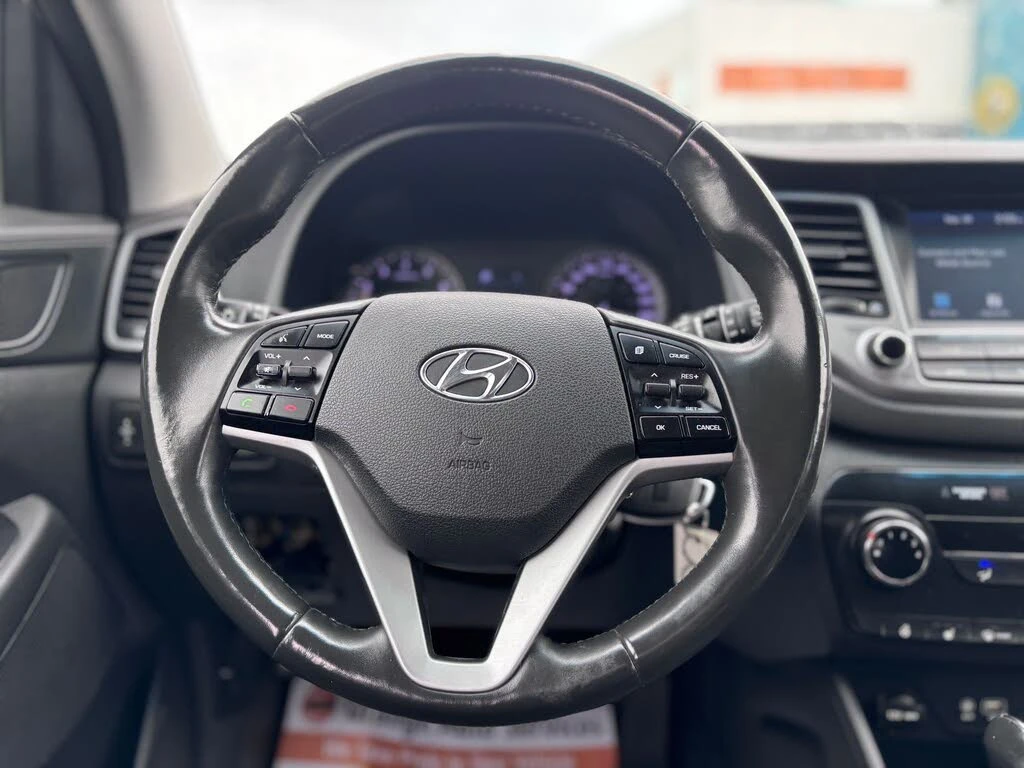 Hyundai Tucson 2.0L SEL FWD - изображение 10