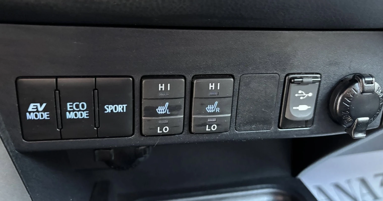 Toyota Rav4 2.5Hybrid* 4�4 * ���� * �������* �������� �������* | Mobile.bg � ����������� 11