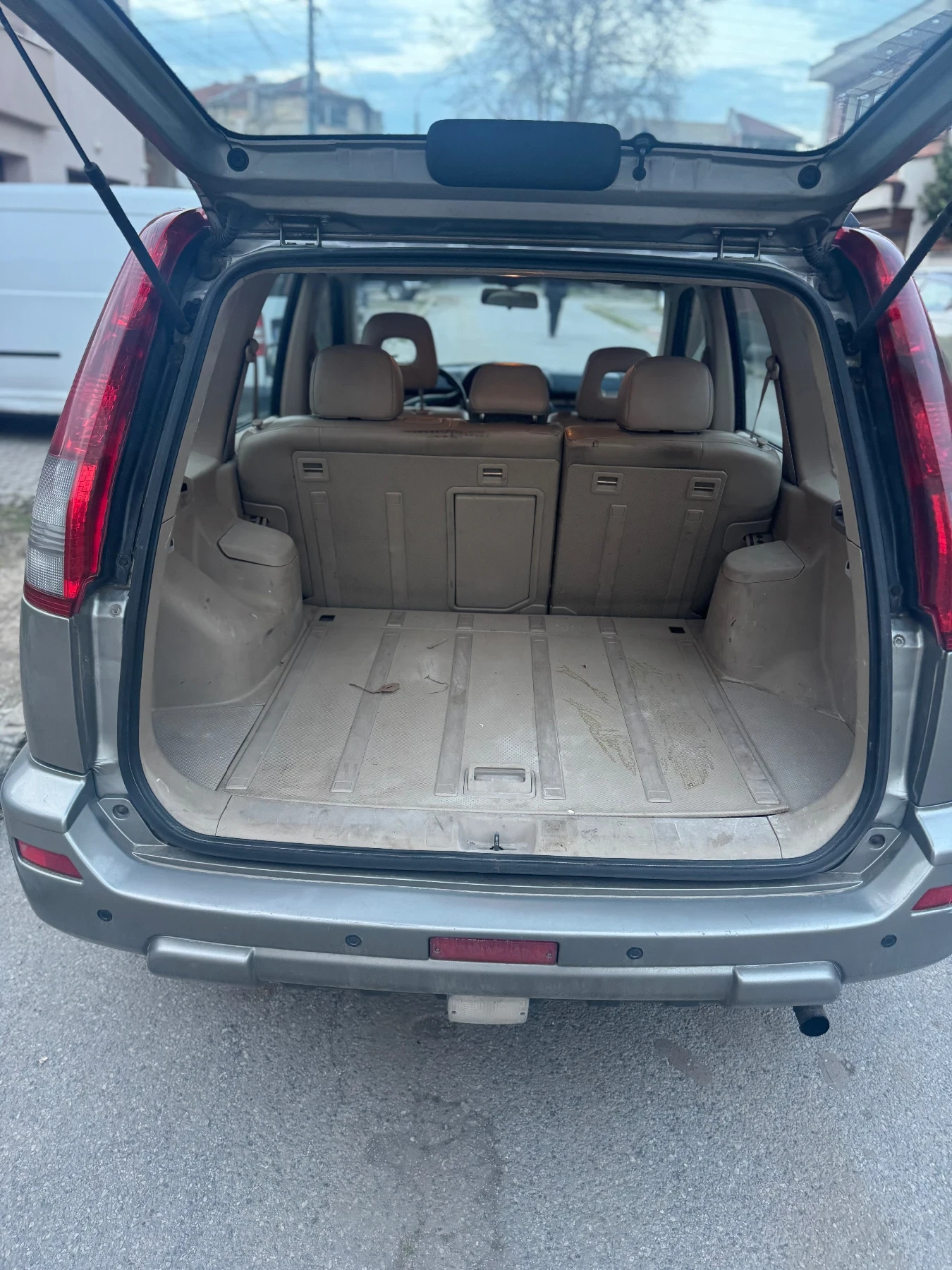 Nissan X-trail, снимка 9 - Автомобили и джипове - 54648315