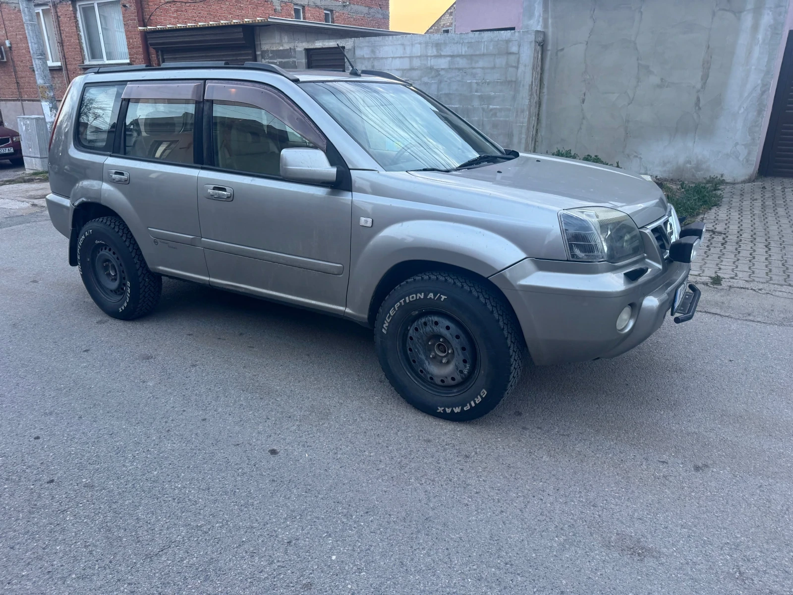 Nissan X-trail, снимка 2 - Автомобили и джипове - 54648315