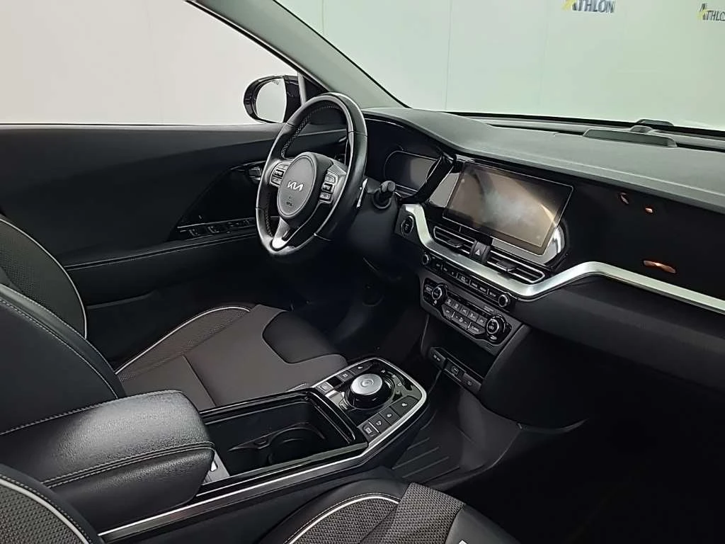 Kia Niro 65KWh DYNAMIC LINE /KIA CONNECT/VESS/2021, снимка 7 - Автомобили и джипове - 54566075