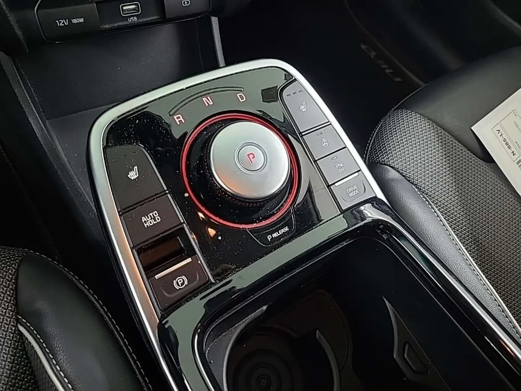 Kia Niro 65KWh DYNAMIC LINE /KIA CONNECT/VESS/2021, снимка 8 - Автомобили и джипове - 54566075