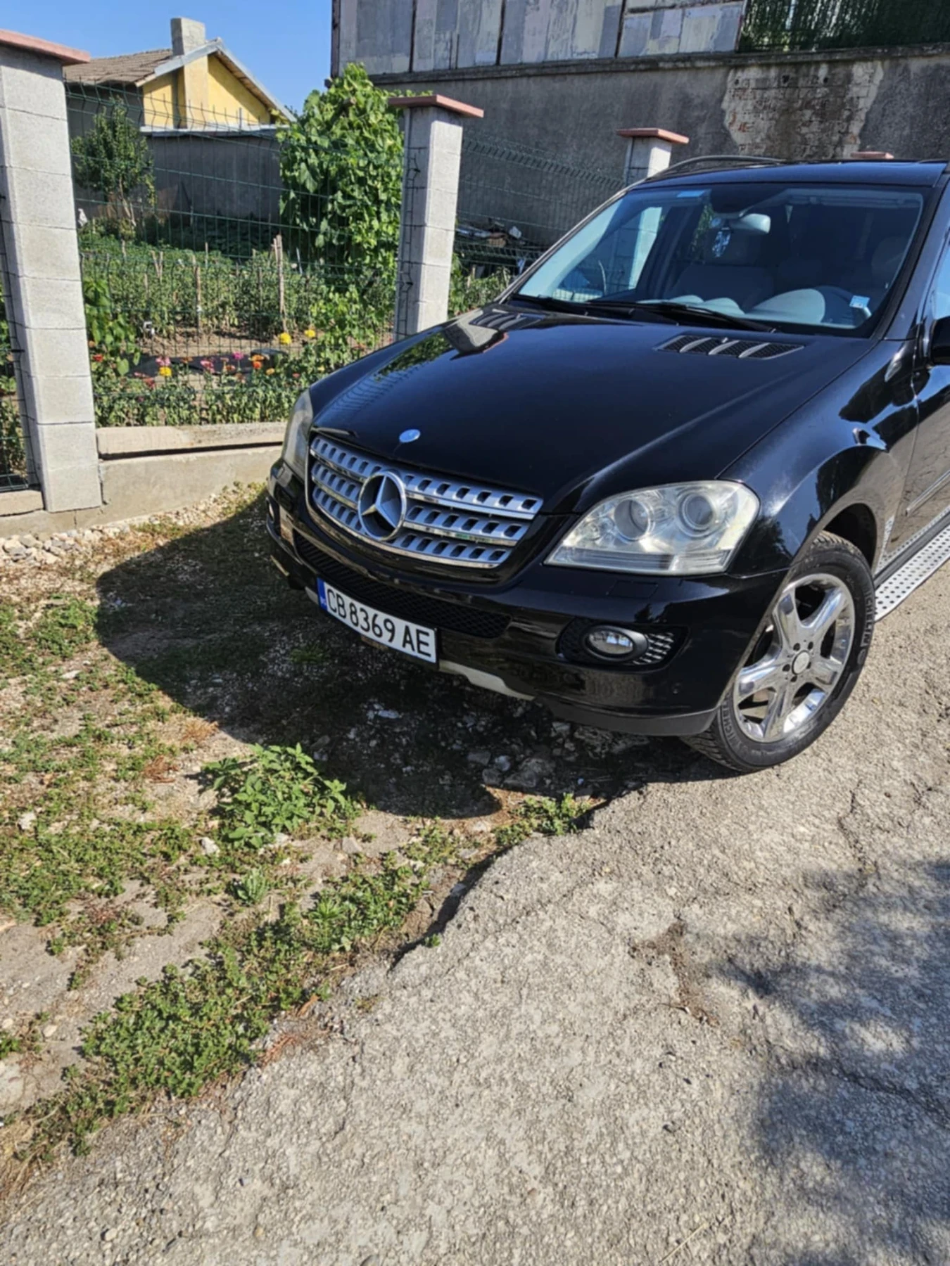 Mercedes-Benz ML 320, снимка 2 - Автомобили и джипове - 55026626