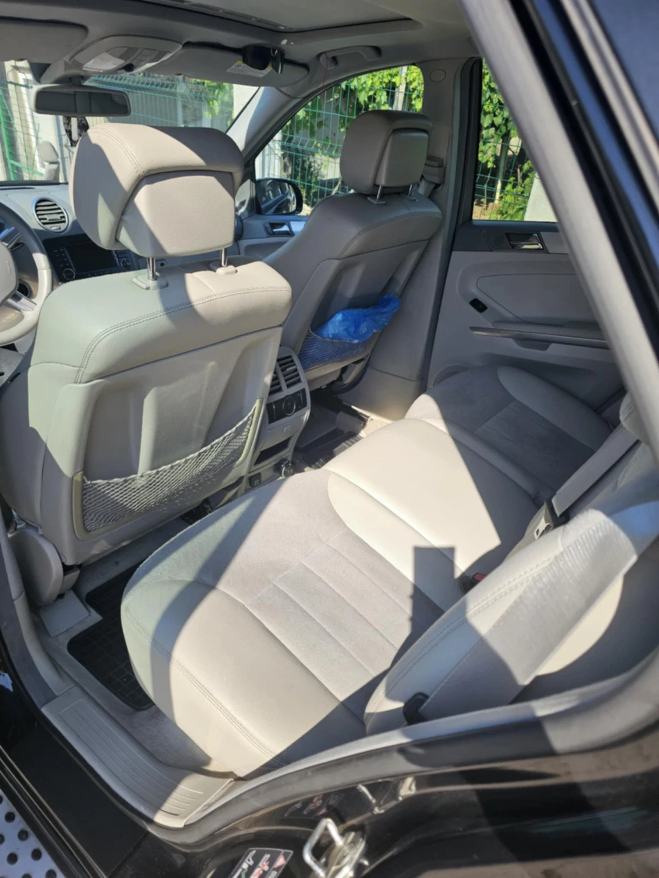 Mercedes-Benz ML 320, снимка 4 - Автомобили и джипове - 55026626