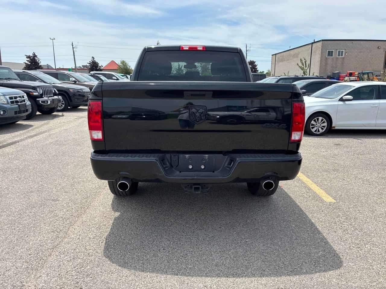 Dodge RAM 1500 * Express * CARFAX * ЦЕНА ДО БГ, снимка 4 - Автомобили и джипове - 55036290