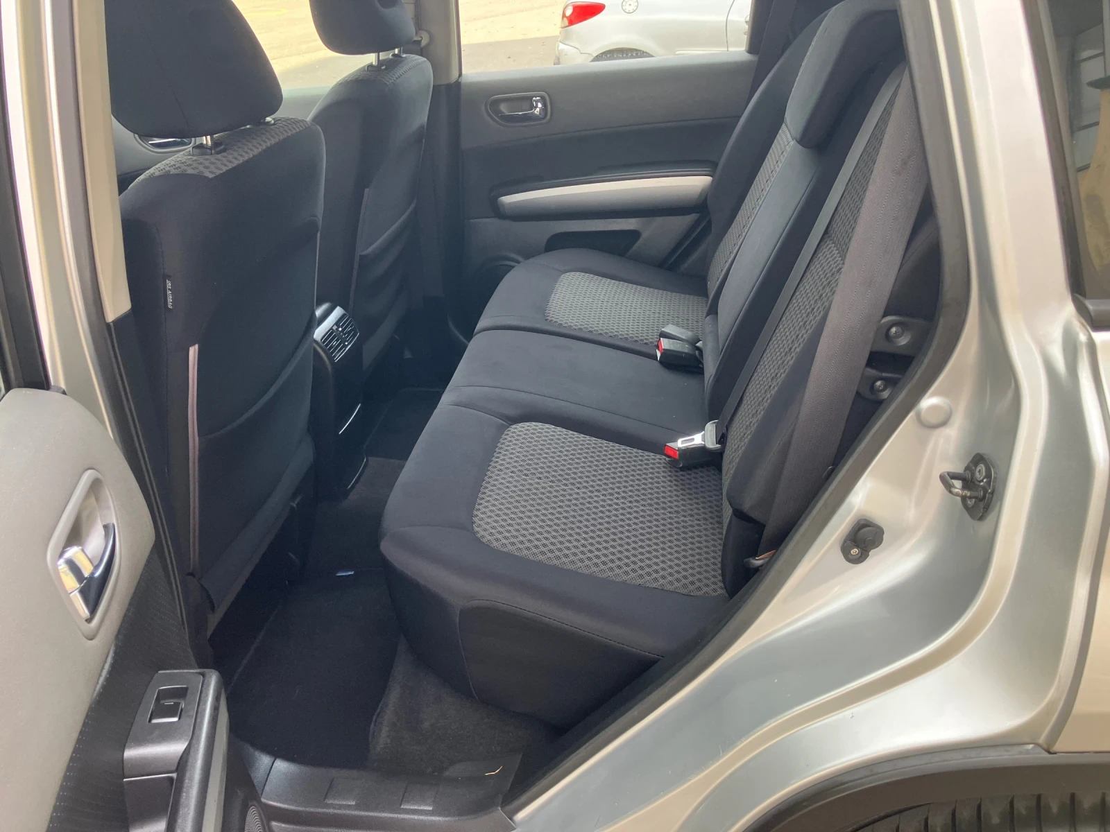 Nissan X-trail 2.0d-150k.c, снимка 9 - Автомобили и джипове - 55646268