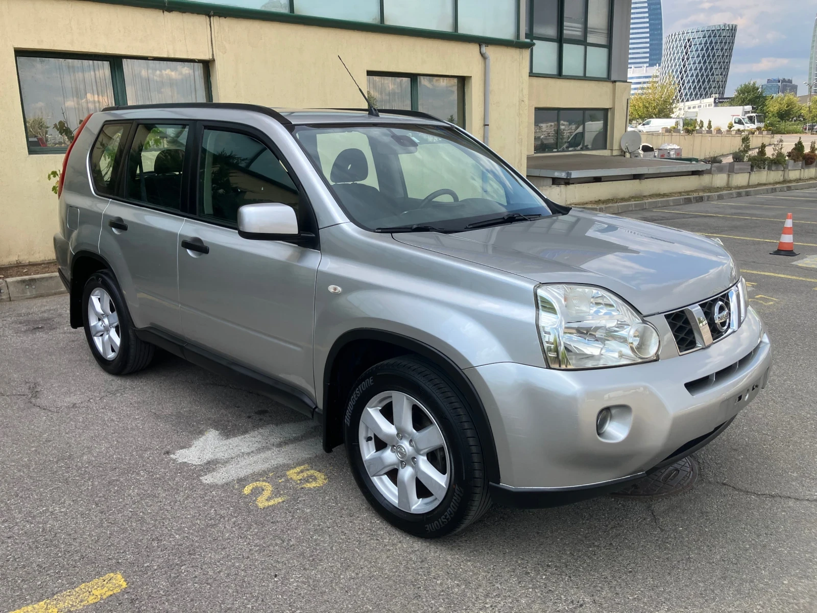 Nissan X-trail 2.0d-150k.c, снимка 3 - Автомобили и джипове - 55646268