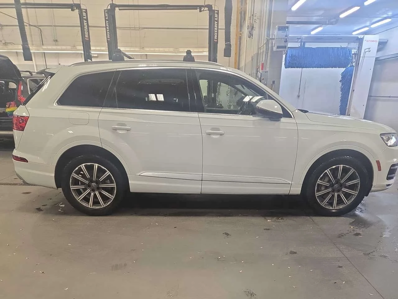 Audi Q7 * Progressiv * CARFAX * ��� ������������ ������ | Mobile.bg � ����������� 3