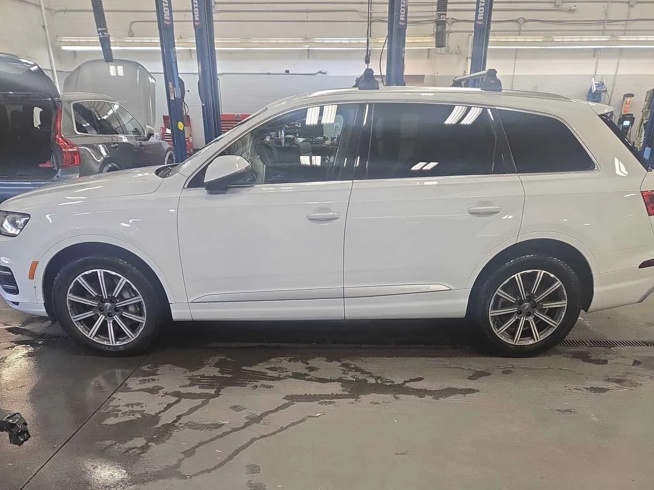 Audi Q7 * Progressiv * CARFAX * ��� ������������ ������ | Mobile.bg � ����������� 2